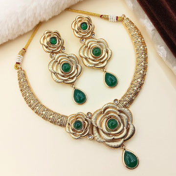 Peacock Green Hasadi Necklace Set: Indian Bridal Jewelry